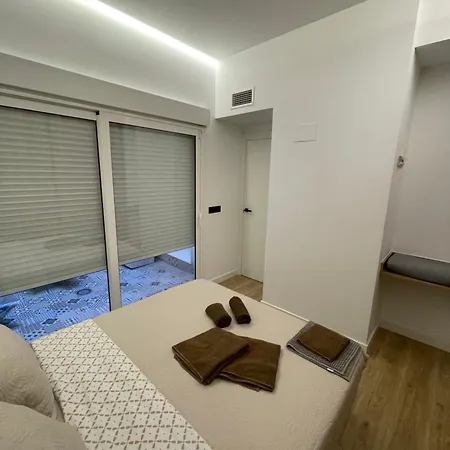 Apartment 2 *